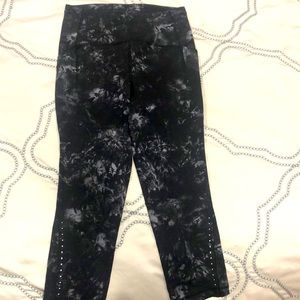 NWOT lulu lemon crop leggings